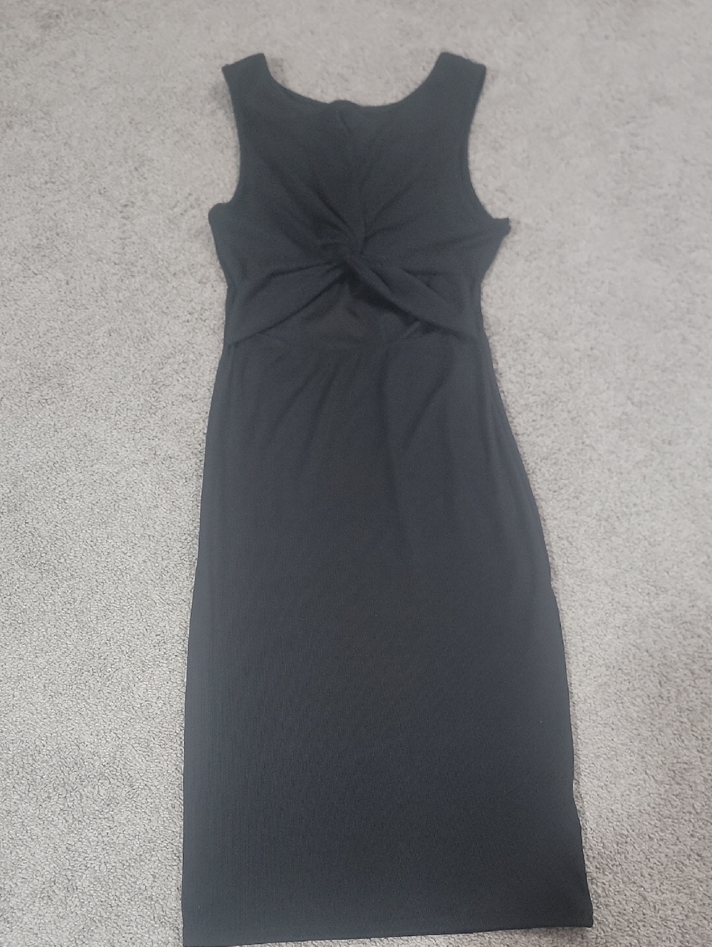 Classic Women's Black Twist-Front Midi Dress Medium